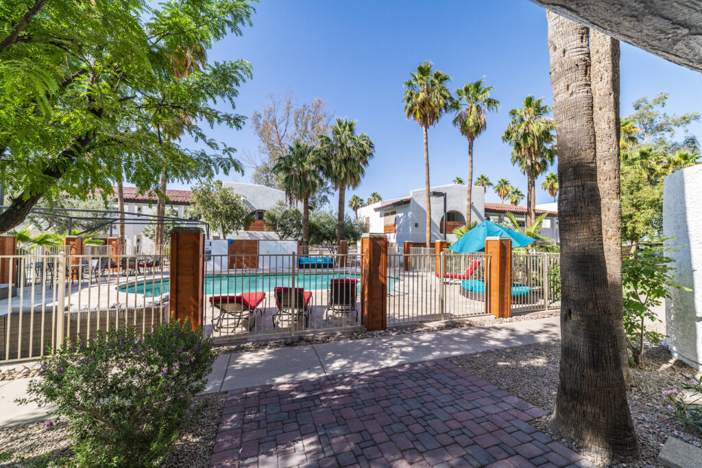 Arizona Apartment Living: Pros and Cons Explained