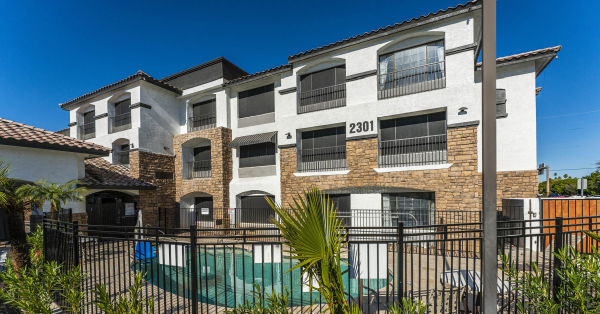 5 Reasons Professionals Choose Our Apartments Over Hotels